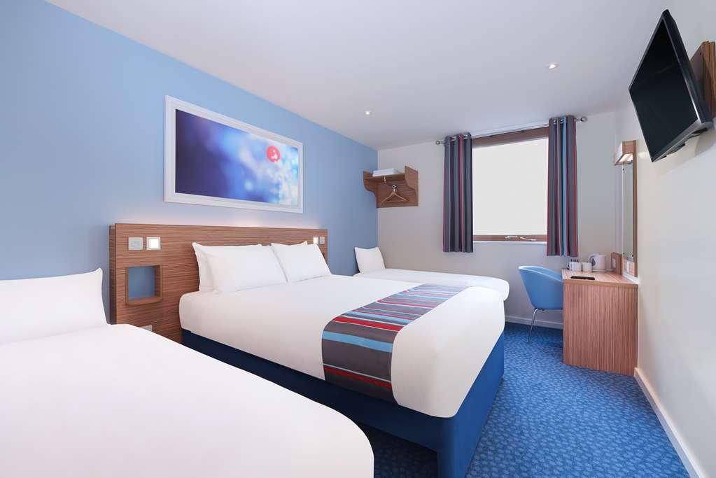 Premier Inn Worthing Seafront الغرفة الصورة