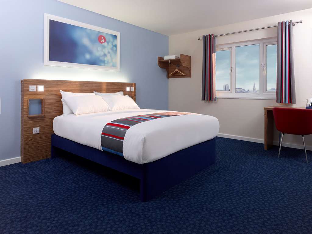 Premier Inn Worthing Seafront الغرفة الصورة