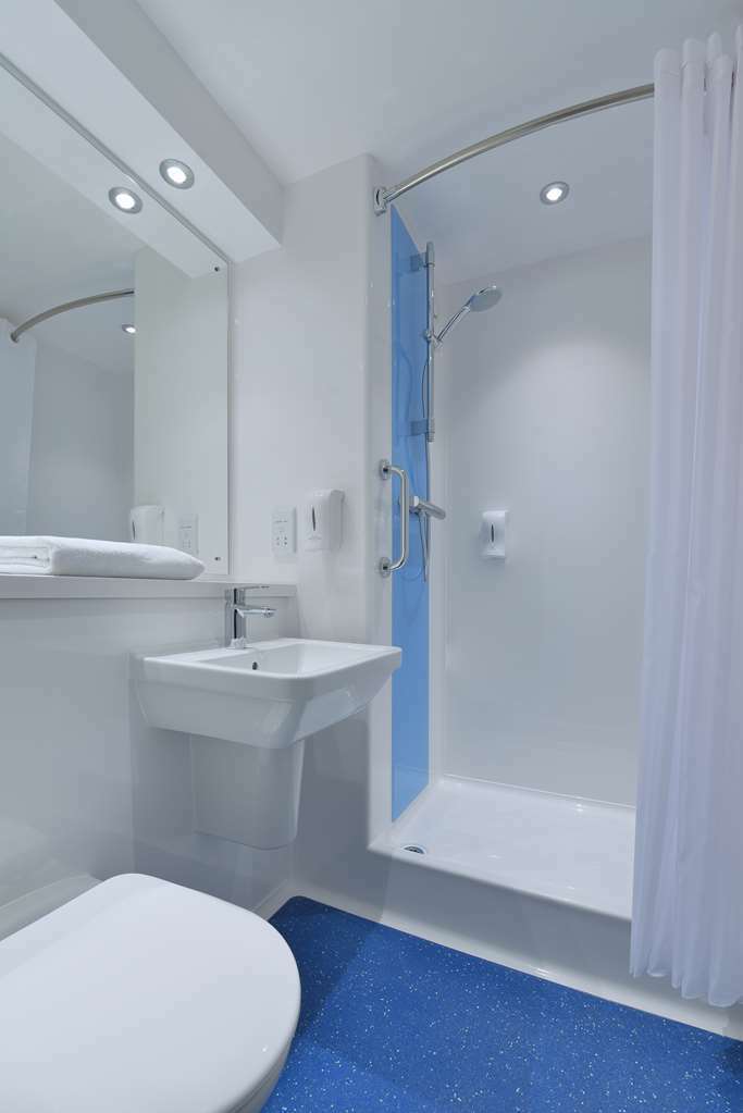 Premier Inn Worthing Seafront الغرفة الصورة